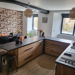 Charmante Maison Pres Du Canal Hébergement de vacances Tinténiac